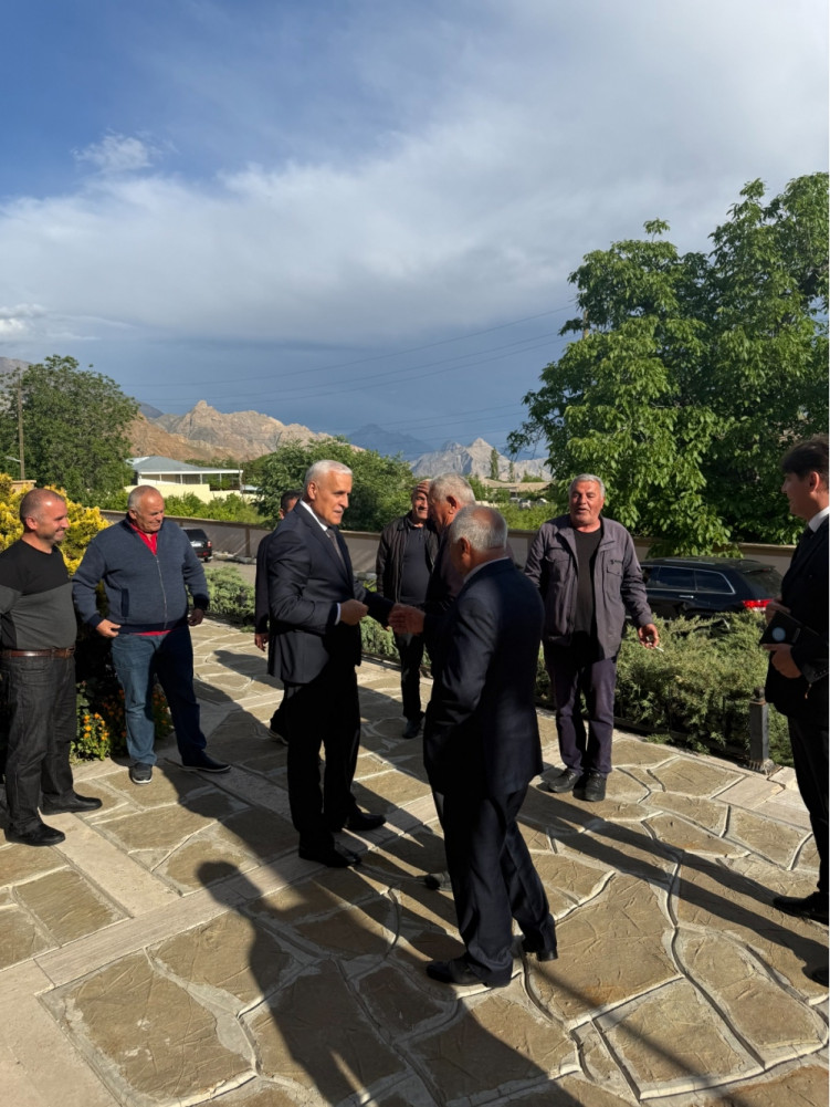 Milli Məclisin deputatı Vüqar Rəhimzadə Ordubadda seçiciləri ilə növbəti görüşünü keçirib<font color=red> - FOTOLAR</font>