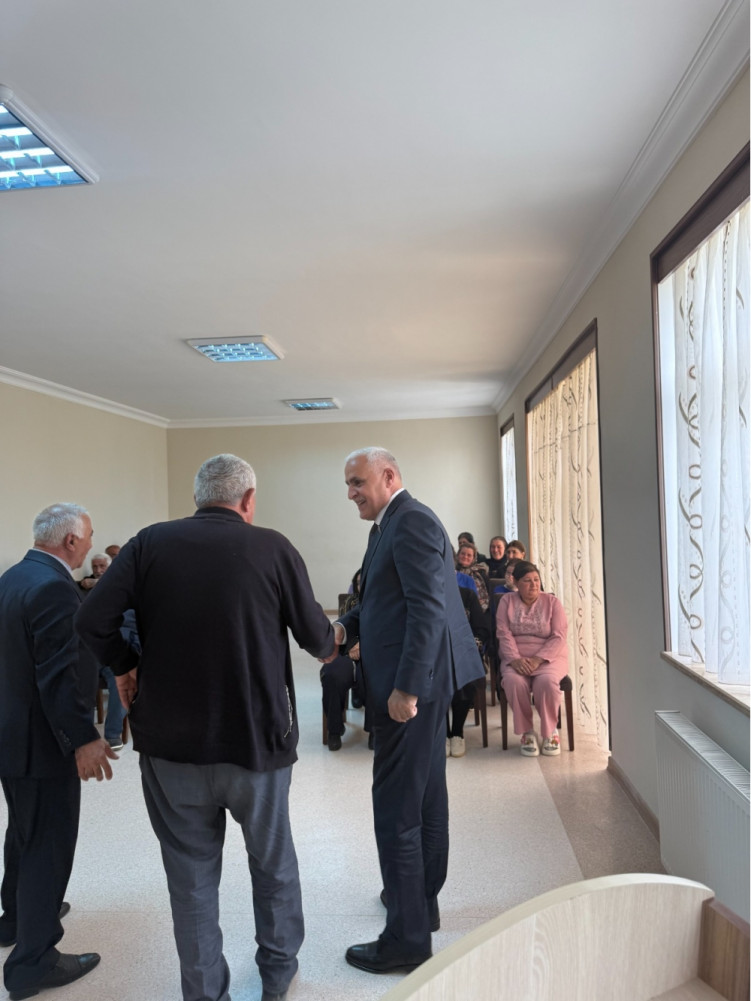 Milli Məclisin deputatı Vüqar Rəhimzadə Ordubadda seçiciləri ilə növbəti görüşünü keçirib<font color=red> - FOTOLAR</font>