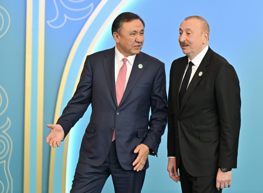 Prezident İlham Əliyev Türküstanda TDT-nin qeyri-rəsmi Zirvə görüşündə iştirak edib<font color='red'> - YENİLƏNİB 2</font><font color=red> - FOTOLAR</font>