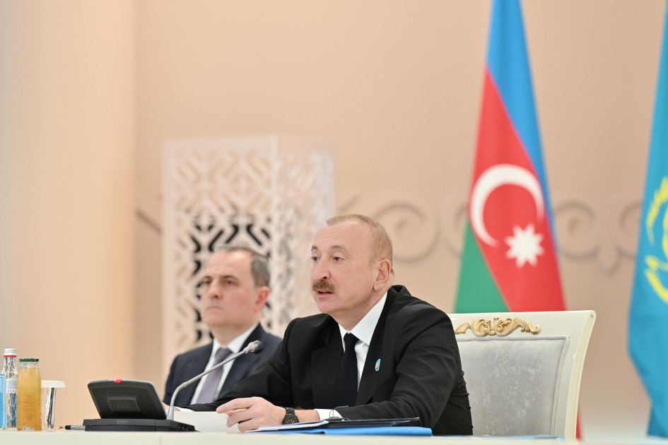 Prezident İlham Əliyev Türküstanda TDT-nin qeyri-rəsmi Zirvə görüşündə iştirak edib<font color='red'> - YENİLƏNİB 2</font><font color=red> - FOTOLAR</font>