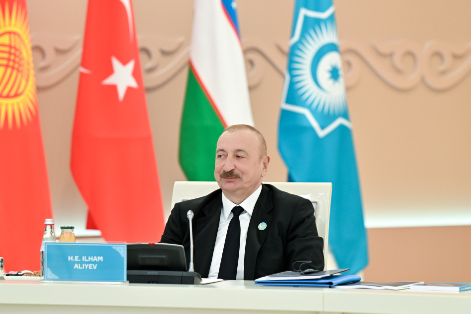 Prezident İlham Əliyev Türküstanda TDT-nin qeyri-rəsmi Zirvə görüşündə iştirak edib<font color='red'> - YENİLƏNİB 2</font><font color=red> - FOTOLAR</font>