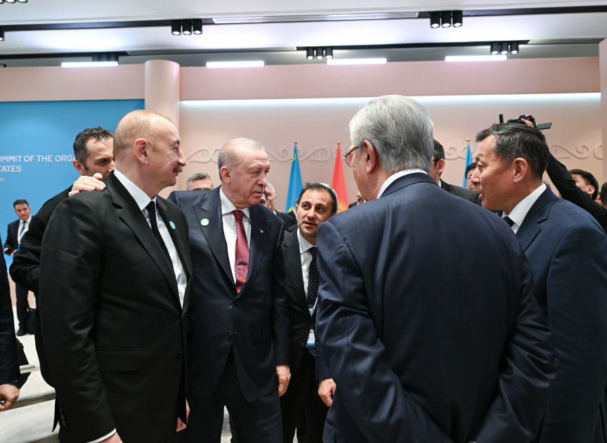 Prezident İlham Əliyev Türküstanda TDT-nin qeyri-rəsmi Zirvə görüşündə iştirak edib<font color='red'> - YENİLƏNİB 2</font><font color=red> - FOTOLAR</font>