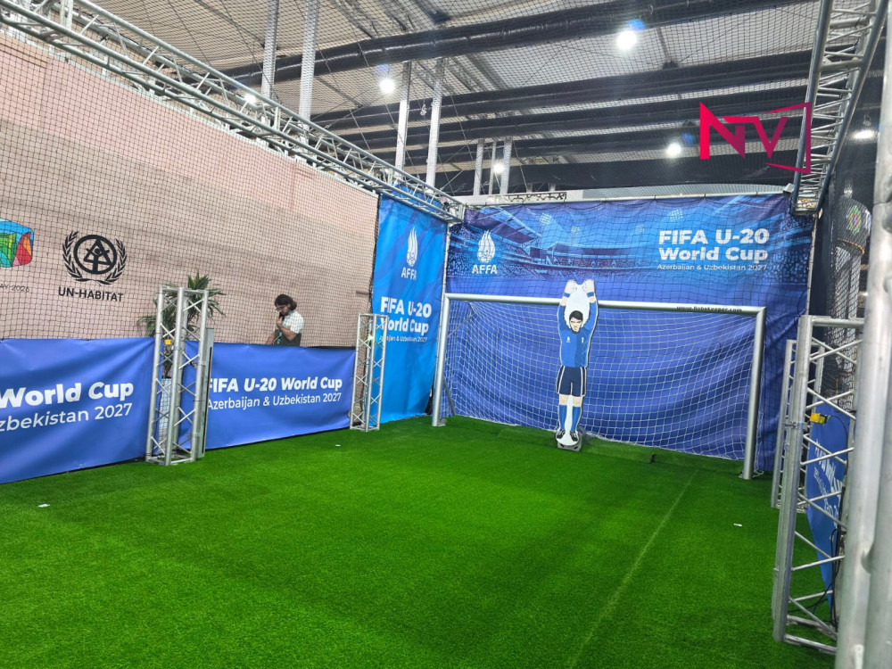 WUF13-də Azərbaycanda keçiriləcək U-20 dünya çempionatı ilə bağlı stend qurulub<font color=red> - FOTOLAR</font>