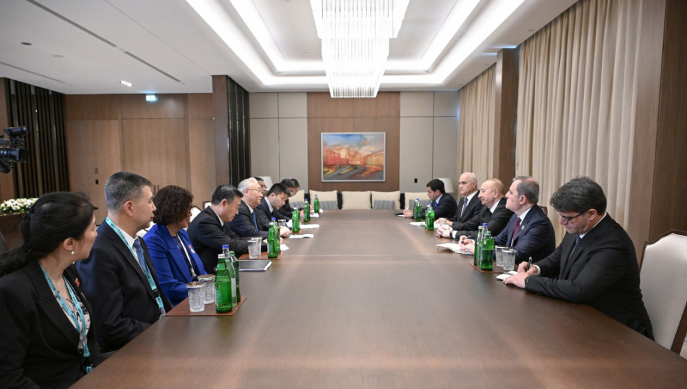 Prezident İlham Əliyev Çin Dövlət Şurasının Baş nazirinin müavinini qəbul edib<font color=red> - FOTOLAR</font>