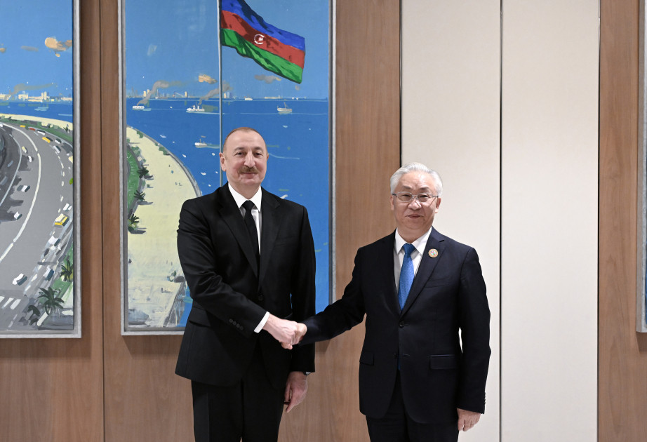 Prezident İlham Əliyev Çin Dövlət Şurasının Baş nazirinin müavinini qəbul edib<font color=red> - FOTOLAR</font>
