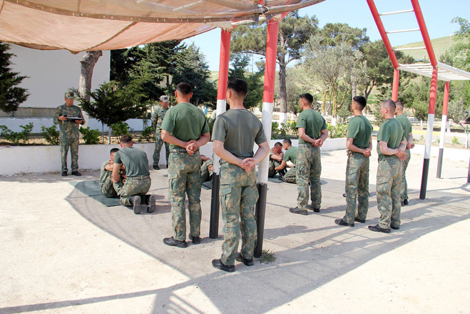 XTQ-nin bölmələrində inspeksiya yoxlaması təşkil olunub<font color=red> - FOTOLAR</font>