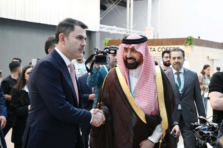 Türkiyə rəsmiləri WUF13 çərçivəsində “Urban Expo” sərgisi ilə tanış olublar<font color=red> - FOTOLAR</font>