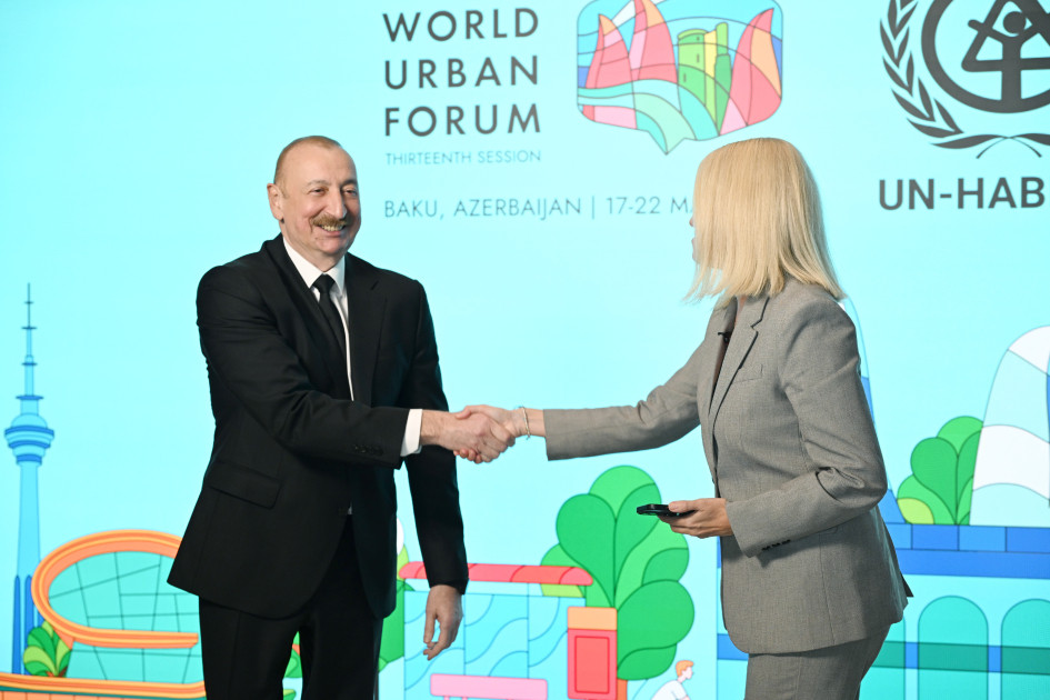 Prezident İlham Əliyev “Euronews” televiziyasına müsahibə verib<font color=red> - FOTOLAR</font>