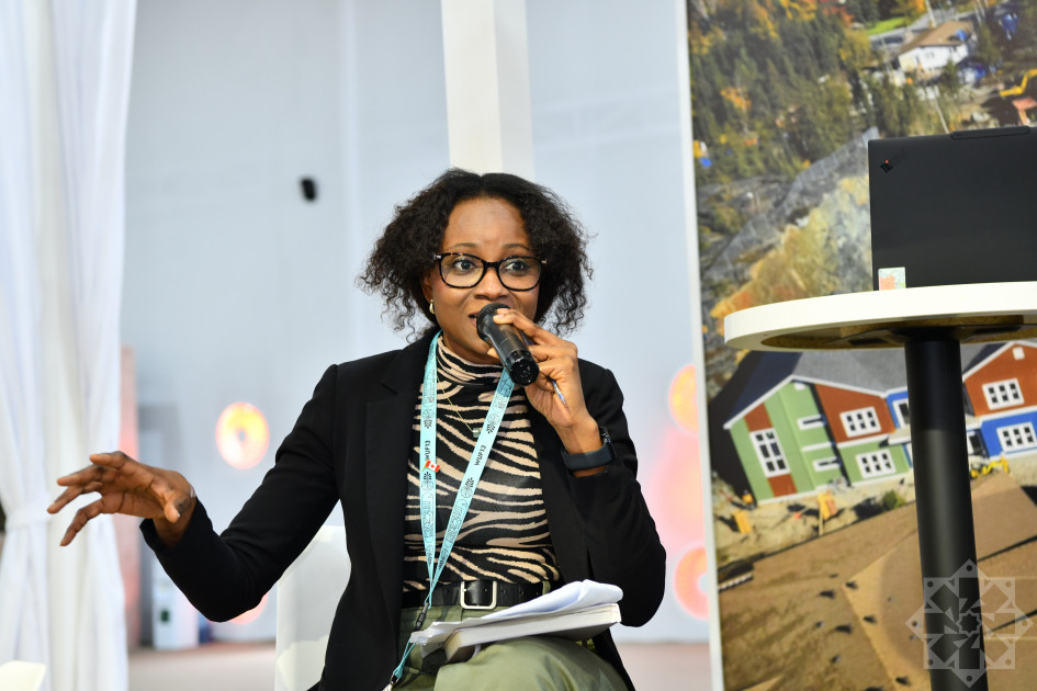 WUF13: “Tərəqqinin təməli: Etibarlı mənzil iqtisadi artımın və sosial inteqrasiyanın katalizatorudur” mövzusunda panel müzakirələri<font color=red> - FOTOLAR</font>