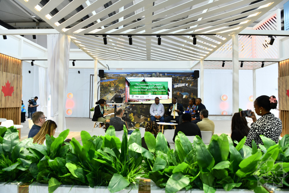 WUF13: “Tərəqqinin təməli: Etibarlı mənzil iqtisadi artımın və sosial inteqrasiyanın katalizatorudur” mövzusunda panel müzakirələri<font color=red> - FOTOLAR</font>
