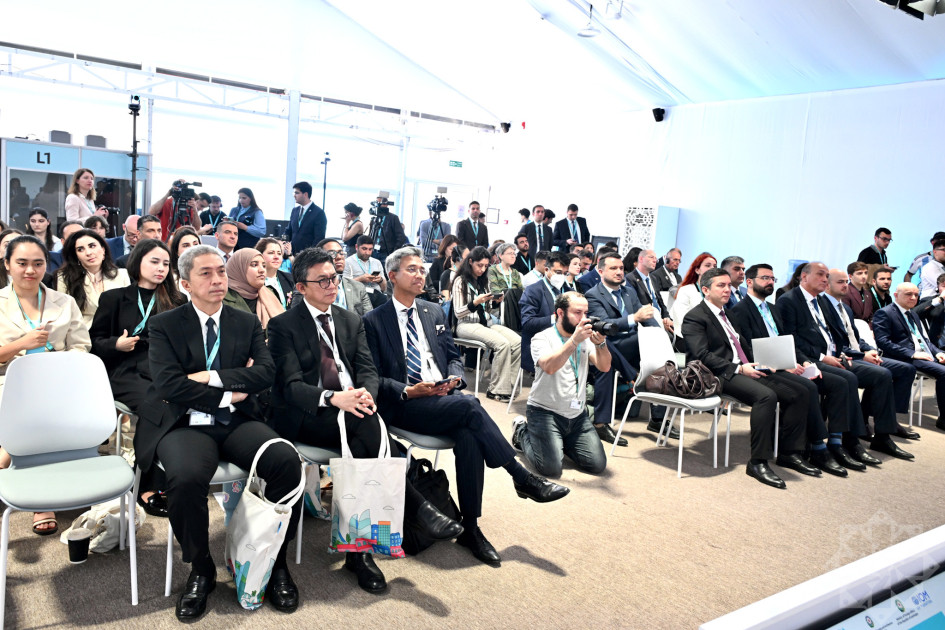 WUF13-də münaqişə və həssas şəraitdə şəhərsalma məsələlərində həllər vasitəsilə sülhə əsaslanan iqlim fəaliyyəti müzakirə olunub<font color='red'> - YENİLƏNİB </font><font color=red> - FOTOLAR</font>
