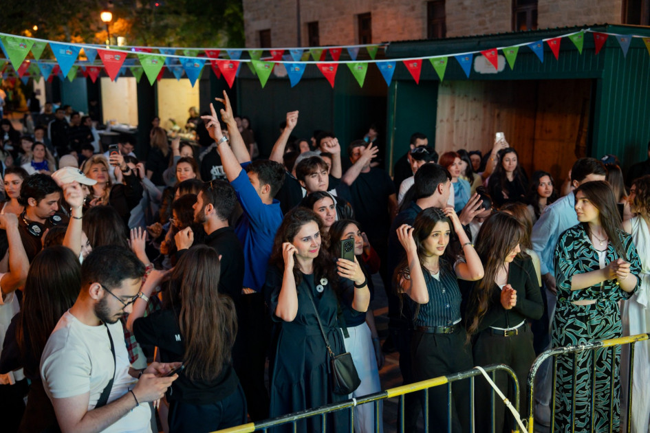 WUF13 çərçivəsində “Şəhərsalma yarmarkası” təşkil olunub<font color=red> - FOTOLAR</font>