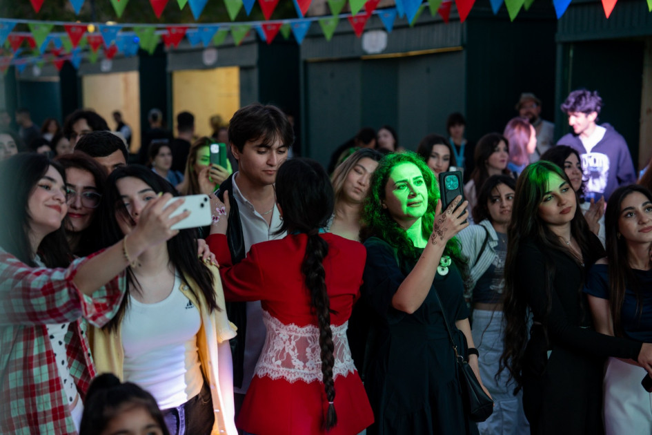 WUF13 çərçivəsində “Şəhərsalma yarmarkası” təşkil olunub<font color=red> - FOTOLAR</font>