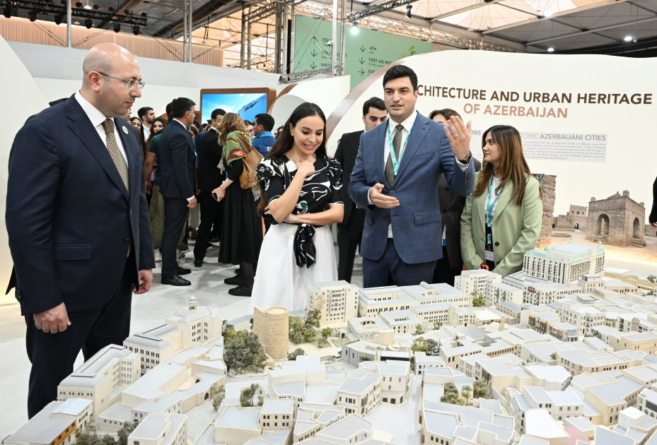 Leyla Əliyeva və Arzu Əliyeva "Urban Expo" sərgisi ilə tanış olublar<font color=red> - FOTOLAR</font>