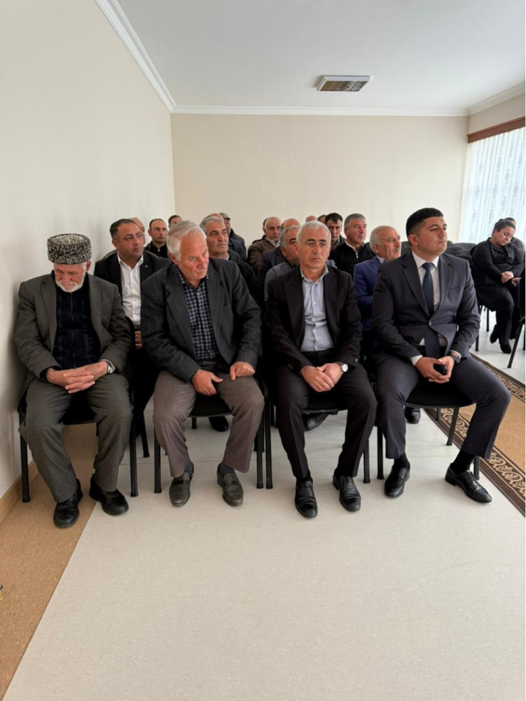 Milli Məclisin deputatı Vüqar Rəhimzadə Culfada seçiciləri ilə növbəti görüşünü keçirib<font color=red> - FOTOLAR</font>
