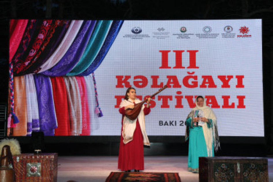 Bakıda Üçüncü Kəlağayı Festivalı təşkil olunub<font color=red> - FOTOLAR</font>