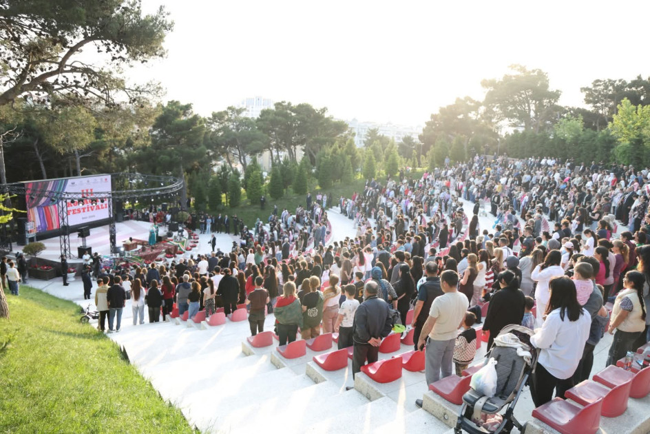 Bakıda Üçüncü Kəlağayı Festivalı təşkil olunub<font color=red> - FOTOLAR</font>