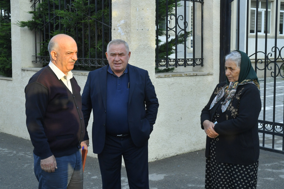 Böyük Qayıdış: Şükürbəyli kəndinə növbəti köç karvanları yola salınıb<font color=red> - FOTOLAR</font>
