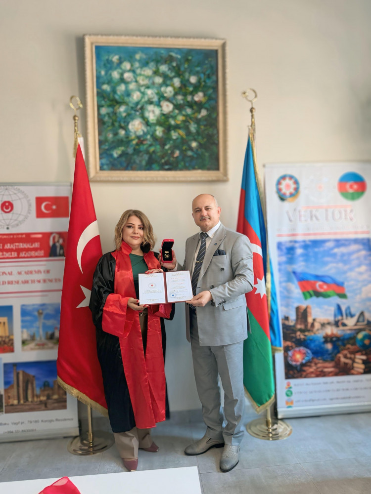 Naxçıvanlı alim yüksək təltifə layiq görülüb<font color=red> - FOTOLAR</font>