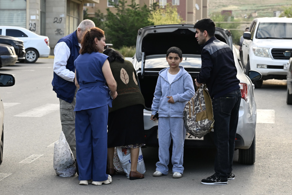 Ağdam şəhərinə növbəti köç yola salınıb<font color=red> - FOTOLAR</font>