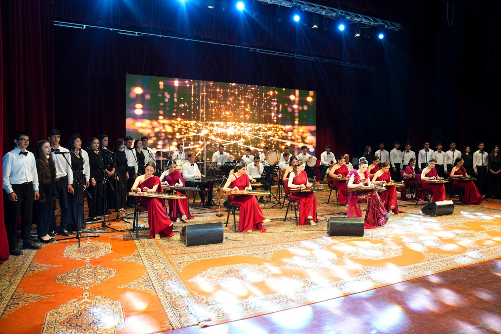 Naxçıvanda Müstəqillik Gününə həsr olunmuş konsert proqramı təqdim edilib<font color=red> - FOTOLAR</font>
