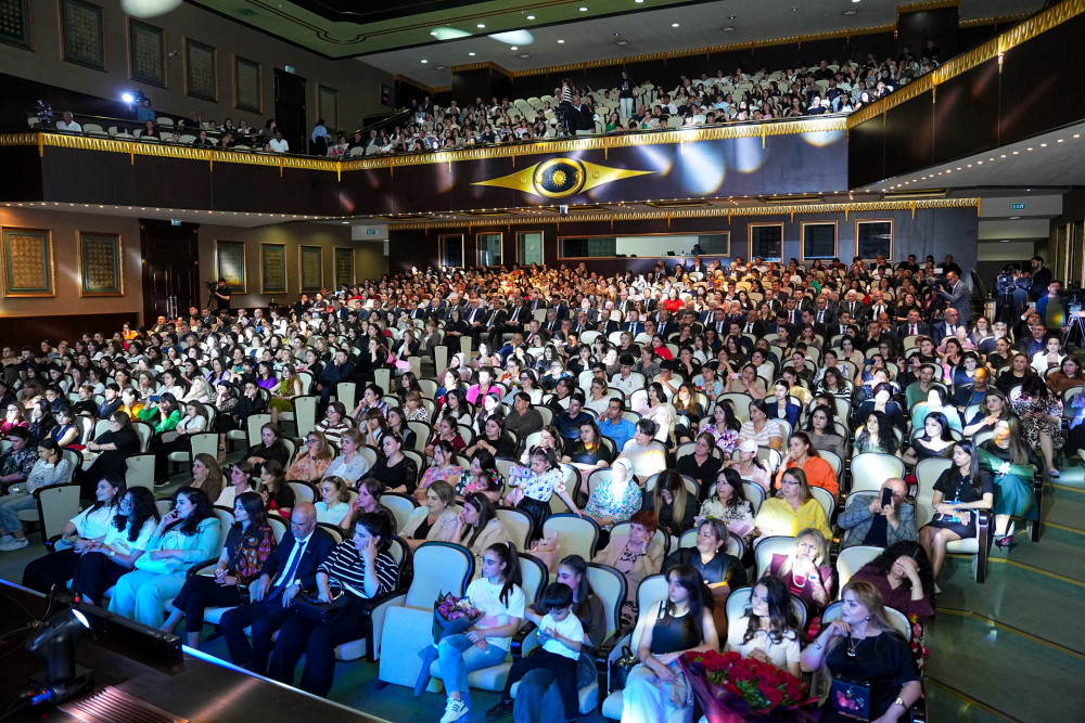 Naxçıvanda Müstəqillik Gününə həsr olunmuş konsert proqramı təqdim edilib<font color=red> - FOTOLAR</font>