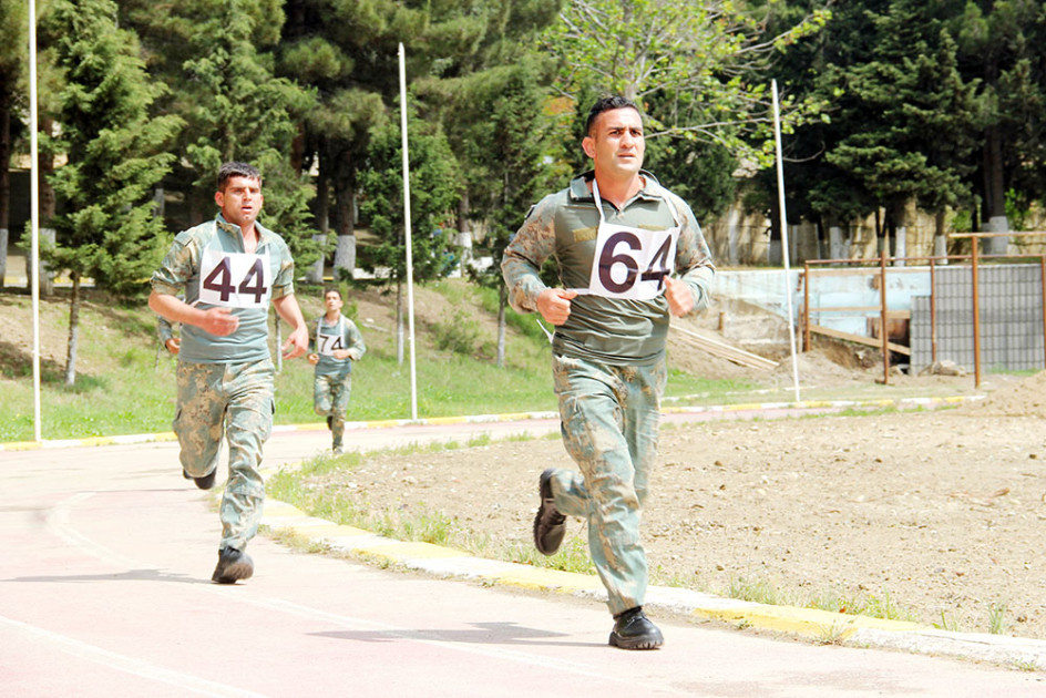 Azərbaycan Ordusunda hərbi beşnövçülük üzrə birincilik başa çatıb<font color=red> - FOTOLAR</font>