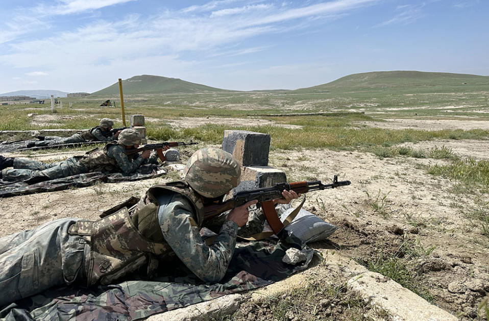 Azərbaycan Ordusunda hərbi beşnövçülük üzrə birincilik başa çatıb<font color=red> - FOTOLAR</font>