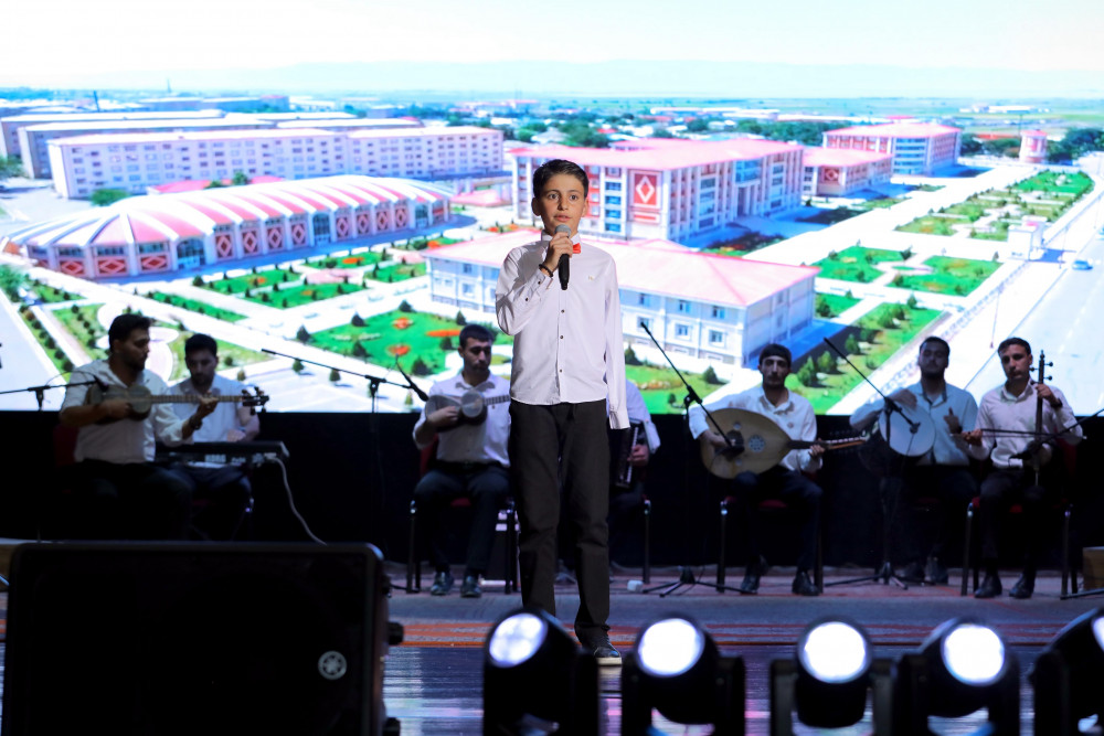 28 May – Müstəqillik Gününə həsr edilmiş “İşığa doğru” adlı inklüziv konsert proqramı təşkil olunub<font color=red> - FOTOLAR</font>