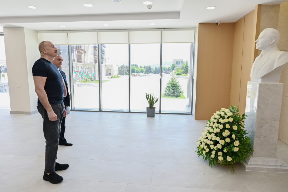 Prezident İlham Əliyev Xankəndidə əsaslı şəkildə yenidən qurulmuş Mədəniyyət Mərkəzinin açılışında iştirak edib<font color=red> - FOTOLAR</font>