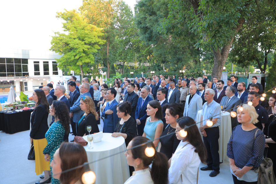 Azərbaycanın Müstəqillik Günü münasibətilə Daşkənddə rəsmi qəbul təşkil edilib<font color=red> - FOTOLAR</font>