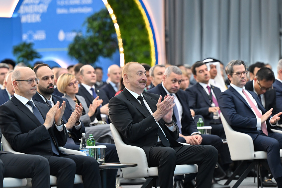 Prezident İlham Əliyev Bakı 31-ci “Baku Energy Forum”un rəsmi açılış mərasimində iştirak edib<font color='red'> - YENİLƏNİB 2</font><font color=red> - FOTOLAR</font>