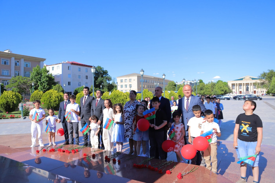 Naxçıvanda “Uşaqların Rəngli Dünyası-2026” festivalı olub<font color=red> - FOTOLAR</font>