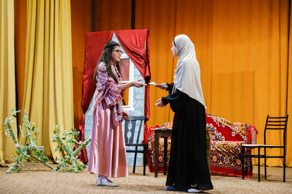 Gənclər arasında keçirilən teatr müsabiqəsinin final mərhələsi keçirilib <font color=red> - FOTOLAR</font>