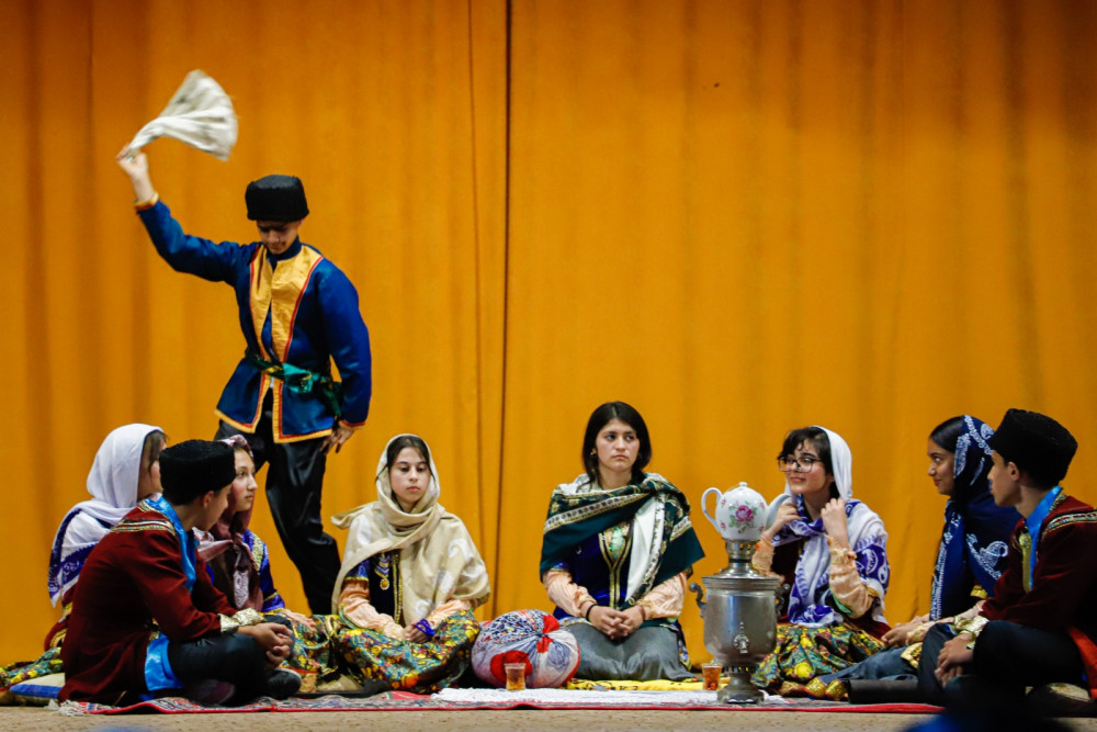 Gənclər arasında keçirilən teatr müsabiqəsinin final mərhələsi keçirilib <font color=red> - FOTOLAR</font>