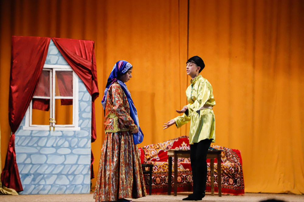 Gənclər arasında keçirilən teatr müsabiqəsinin final mərhələsi keçirilib <font color=red> - FOTOLAR</font>