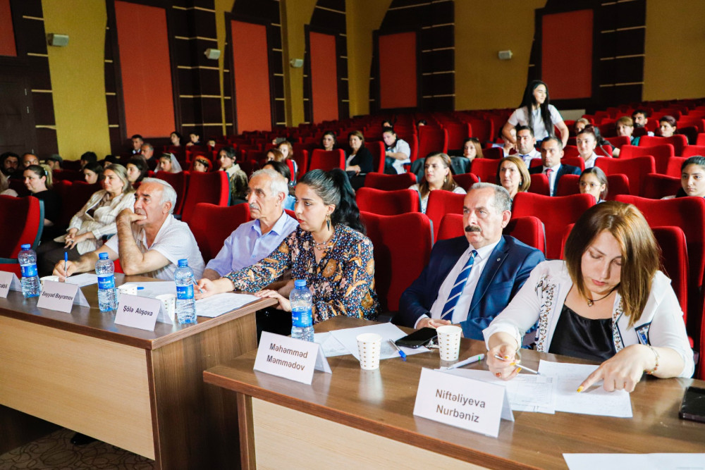 Gənclər arasında keçirilən teatr müsabiqəsinin final mərhələsi keçirilib <font color=red> - FOTOLAR</font>