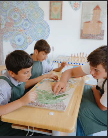 Leyla Əliyeva və Arzu Əliyeva 11 nömrəli inteqrasiya təlimli internat tipli ümumtəhsil məktəbində olublar<font color=red> - FOTOLAR</font>