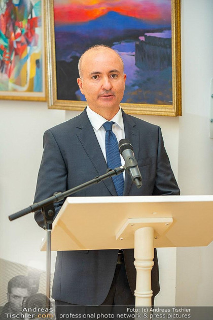 Avstriya-Azərbaycan Ticarət Palatasının prezidenti təltif olunub<font color=red> - FOTOLAR</font>