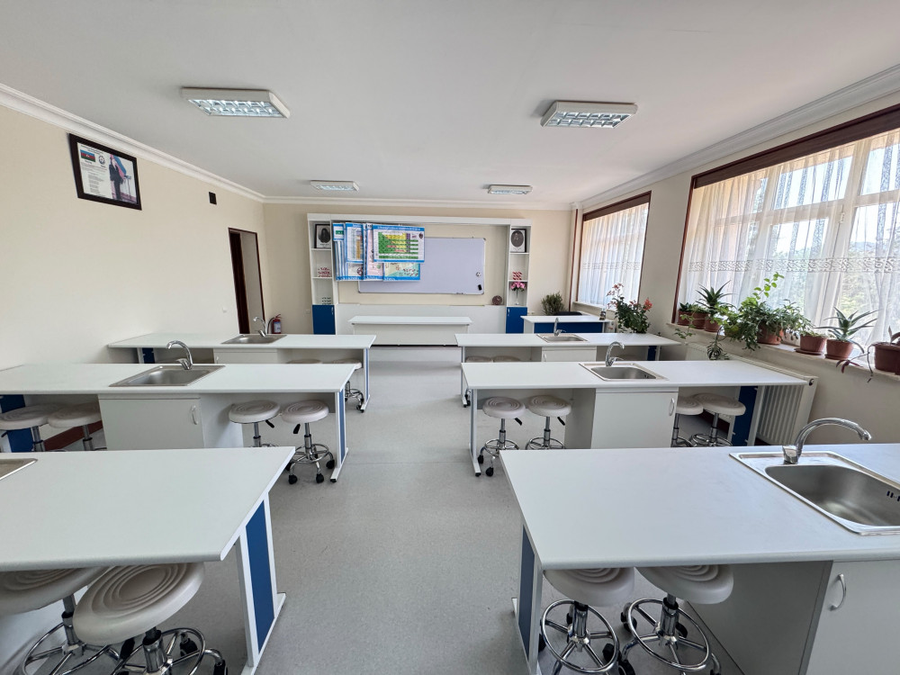 BP Azərbaycan şirkəti ilə əməkdaşlıq çərçivəsində Naxçıvanda təhsil müəssisələrində yeni laboratoriyalar  yaradılıb<font color=red> - FOTOLAR</font>