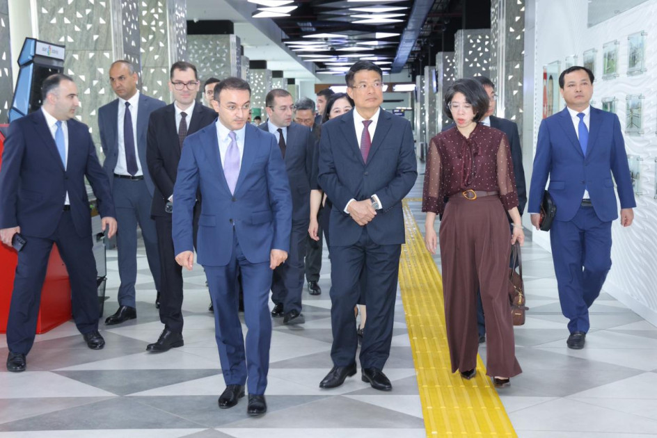 Vyetnamın Baş prokurorunun ölkəmizə işgüzar səfəri başa çatıb<font color=red> - FOTOLAR</font>