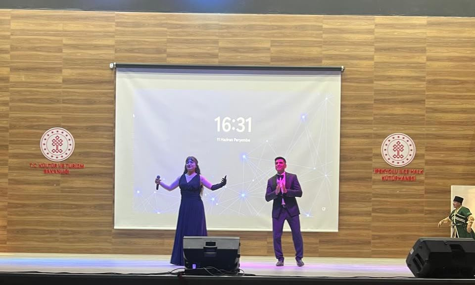 Naxçıvan Dövlət Filarmoniyasının kollektivi Van şəhərində konsert proqramı ilə çıxış edib<font color=red> - FOTOLAR</font>
