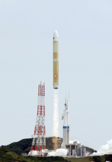 Yaponiya yeni nəsil H3 raketini uğurla orbitə çıxarıb<font color=red> - FOTOLAR</font>