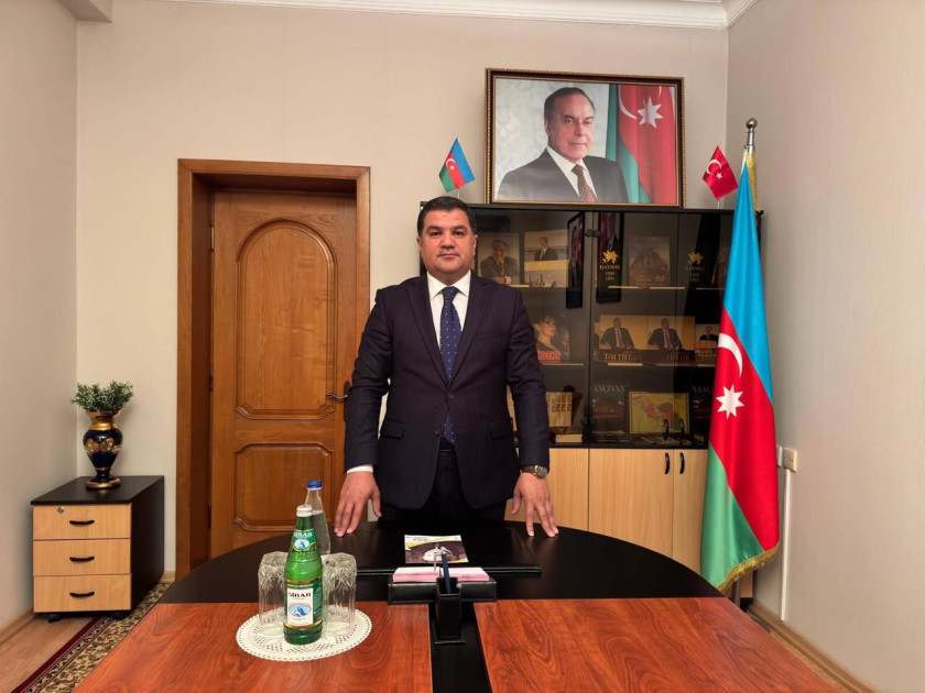Naxçıvanın Bakıdakı daimi nümayəndəliyində Milli Qurtuluş Gününün əhəmiyyətindən bəhs edilib<font color=red> - FOTOLAR</font>