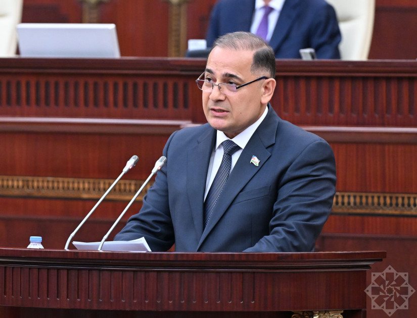 Milli Məclisin növbədənkənar sessiyasının növbəti iclası: müzakirəyə 10 məsələ çıxarılıb<font color=red> - FOTOLAR</font>