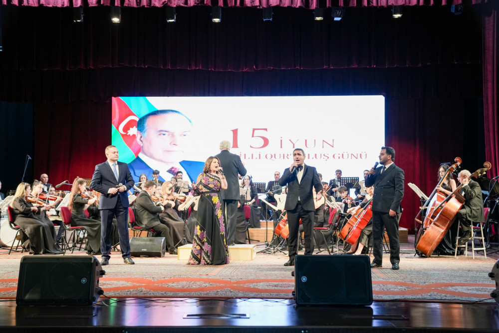 Naxçıvanda 15 İyun – Milli Qurtuluş Gününə həsr olunmuş konsert proqramı təşkil edilib<font color=red> - FOTOLAR</font>