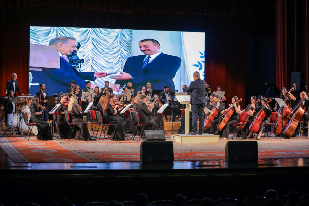 Naxçıvanda 15 İyun – Milli Qurtuluş Gününə həsr olunmuş konsert proqramı təşkil edilib<font color=red> - FOTOLAR</font>