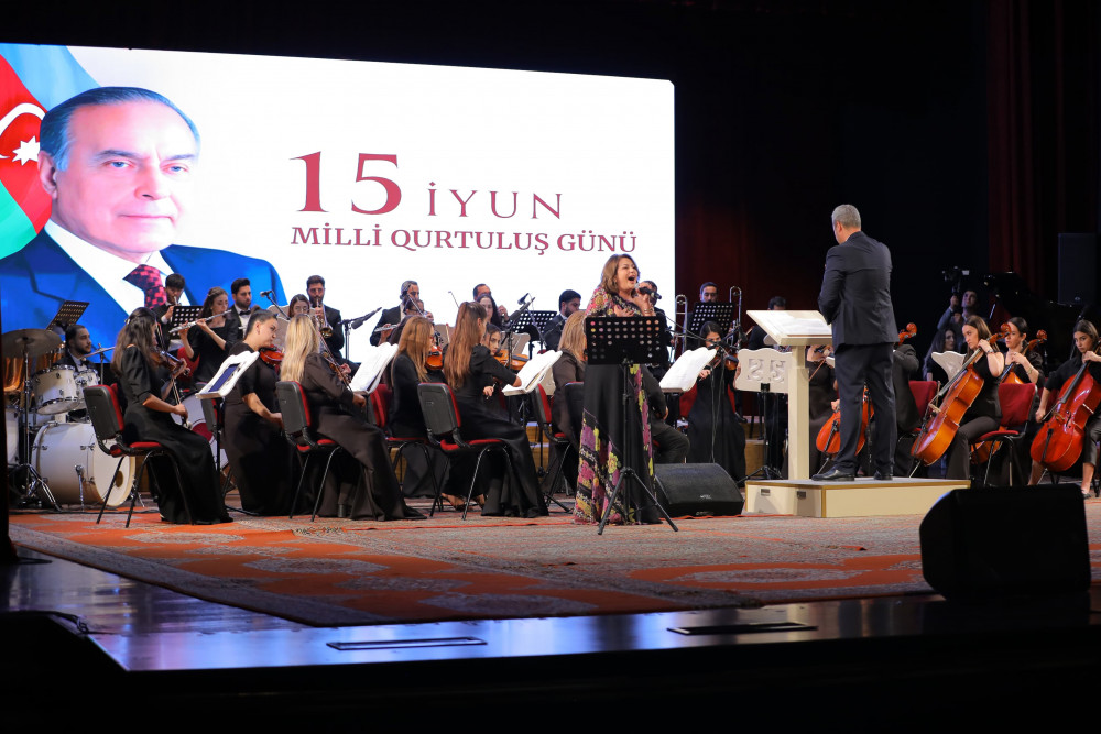 Naxçıvanda 15 İyun – Milli Qurtuluş Gününə həsr olunmuş konsert proqramı təşkil edilib<font color=red> - FOTOLAR</font>