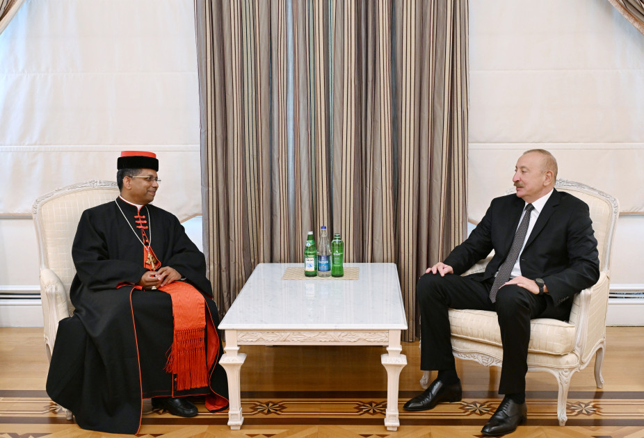 Prezident İlham Əliyev Müqəddəs Taxt-Tacın Dinlərarası Dialoq üzrə Dikasteriyasının prefektini qəbul edib<font color=red> - FOTOLAR</font>