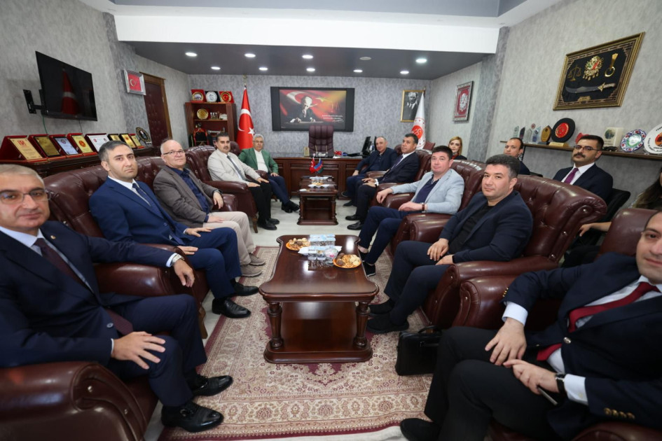 Baş prokurorun rəhbərlik etdiyi nümayəndə heyəti Türkiyənin Qars şəhərində rəsmi səfərdə olub<font color=red> - FOTOLAR</font>